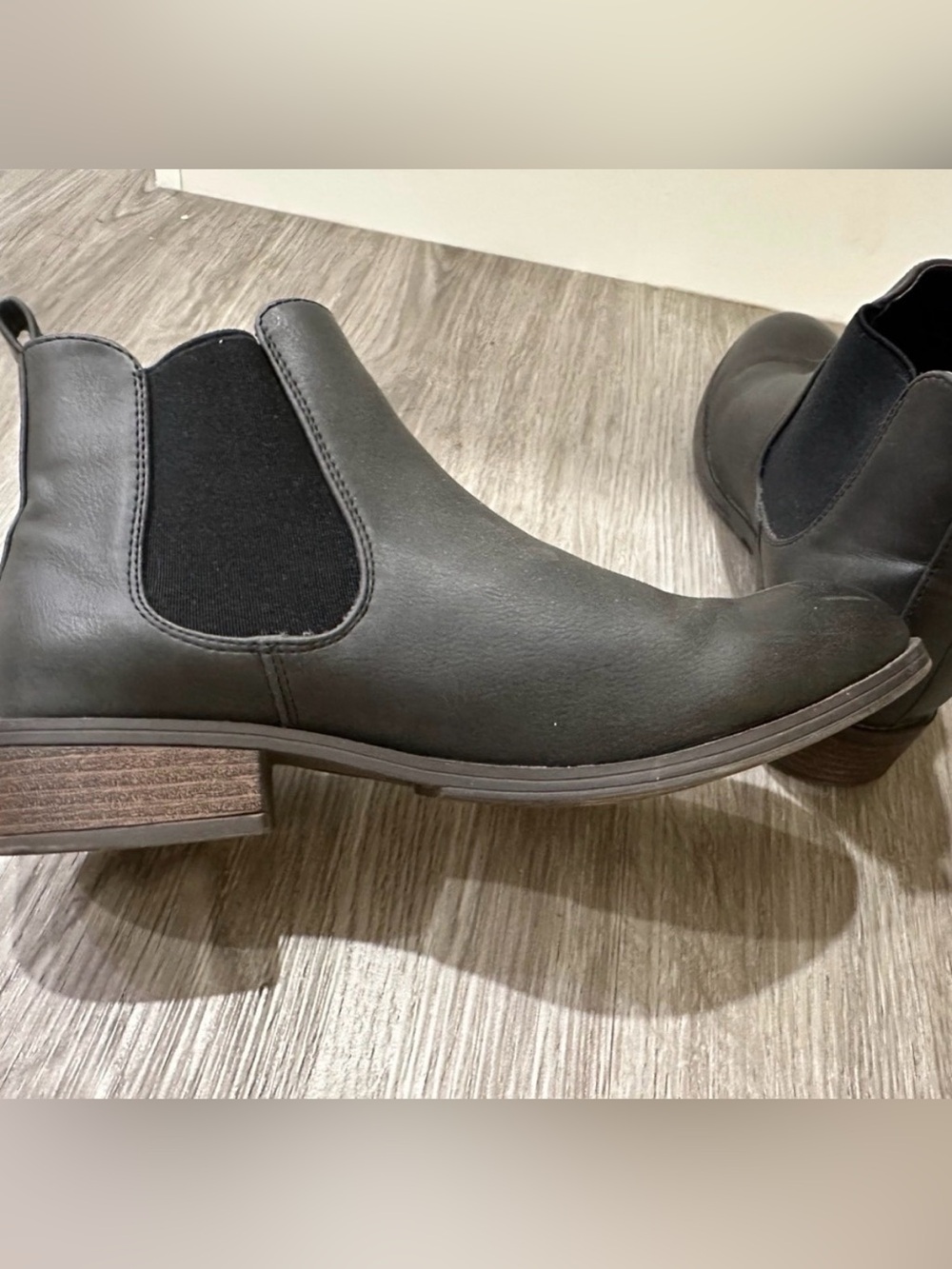 Women’s Brown Vegan Leather Chelsea Boots